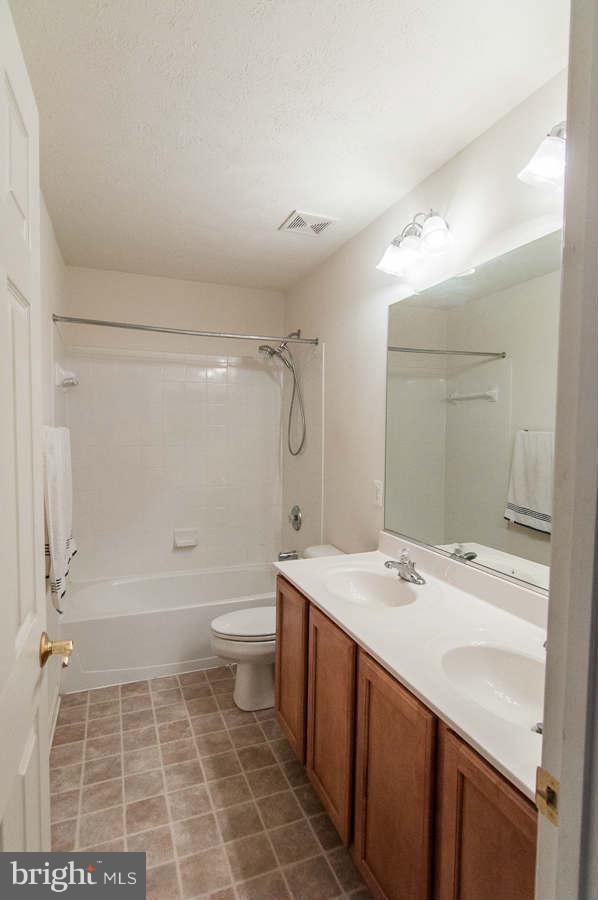 610 Rustic Court Perryville, MD 21903 - Photo 16 of 20 Bath (Master)