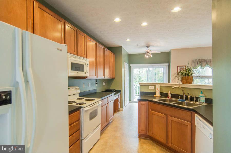 610 Rustic Court Perryville, MD 21903 - Photo 6 of 20 Kitchen