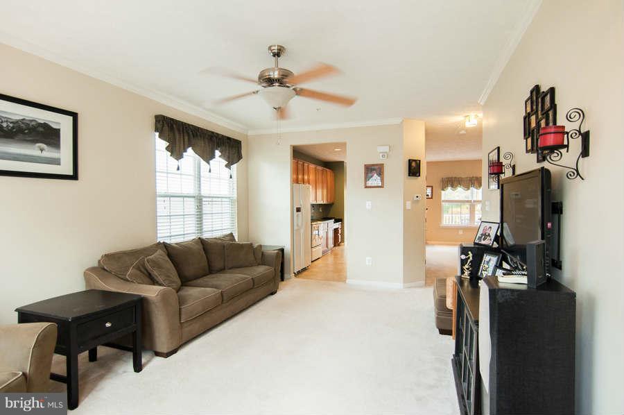 610 Rustic Court Perryville, MD 21903 - Photo 8 of 20 Living Room