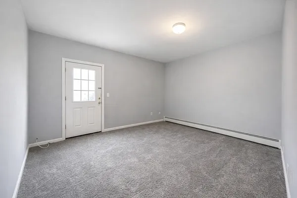 $1,300 | 24 Sycamore Street, Unit 1E, New Bedford, MA 02740
