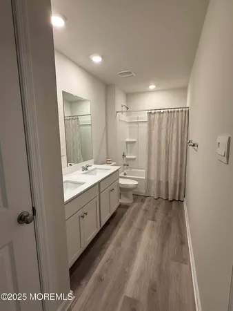 $3,900 | 13 Outsail Avenue, Barnegat, NJ 08005