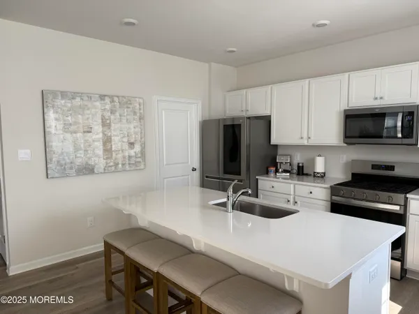 $3,900 | 13 Outsail Avenue, Barnegat, NJ 08005