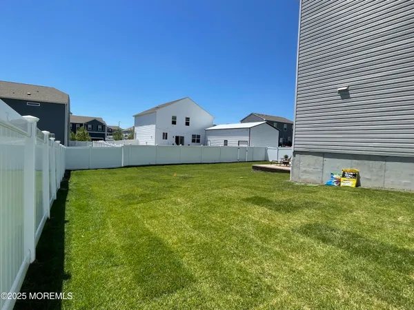$3,900 | 13 Outsail Avenue, Barnegat, NJ 08005
