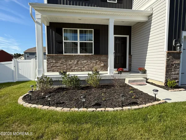 $3,900 | 13 Outsail Avenue, Barnegat, NJ 08005