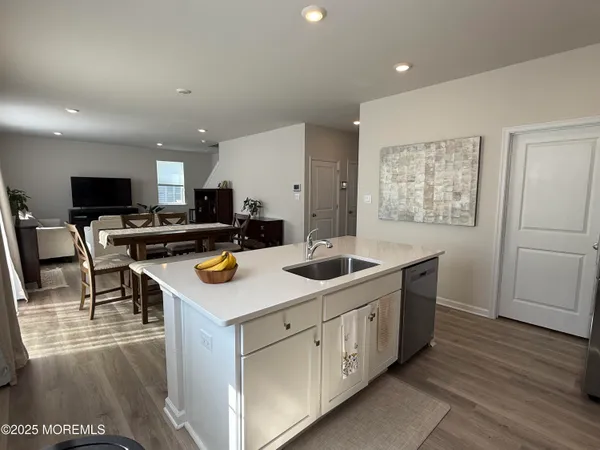 $3,900 | 13 Outsail Avenue, Barnegat, NJ 08005