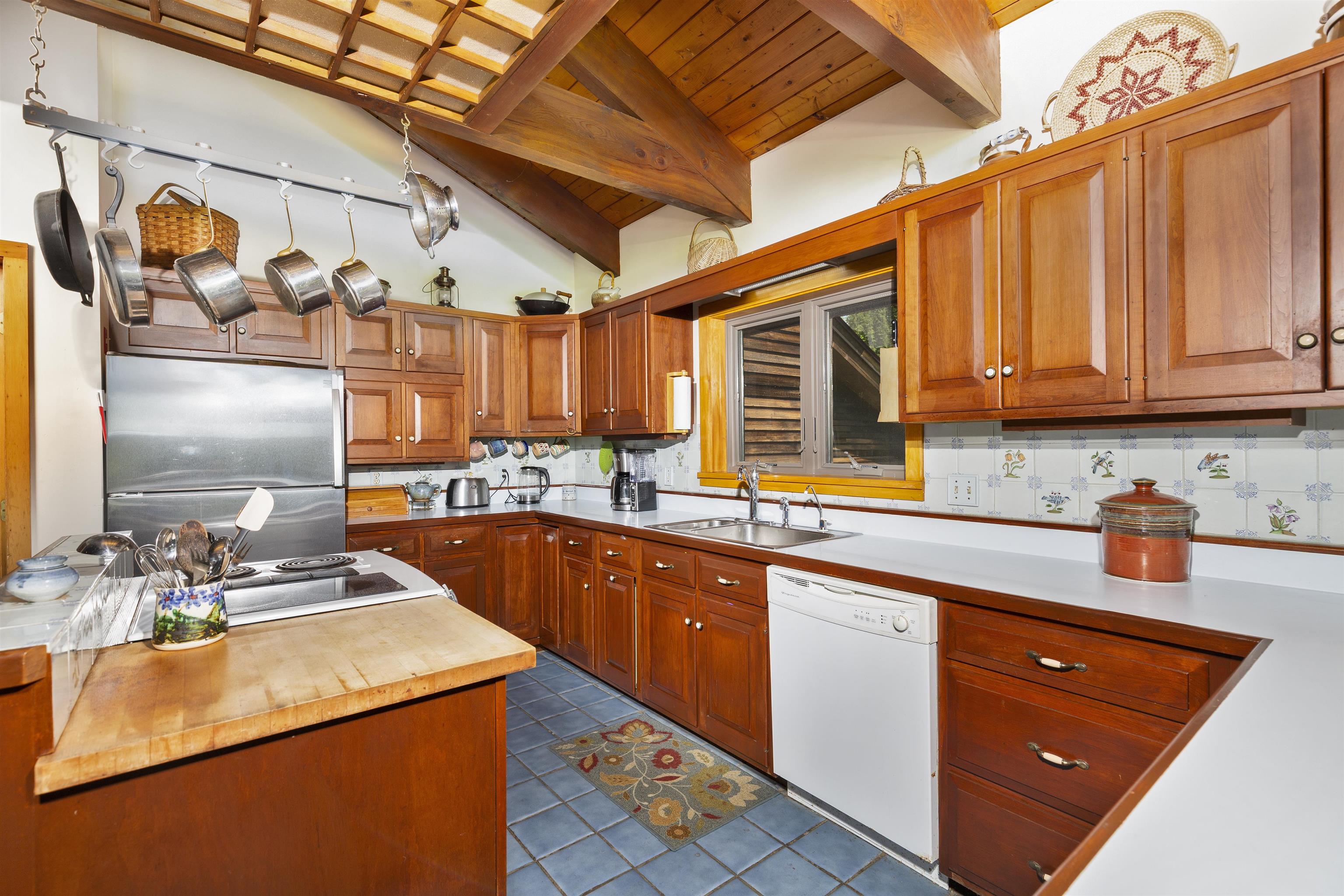 794 Sawnee Bean Road Thetford, VT 05075 - Photo 18 of 45