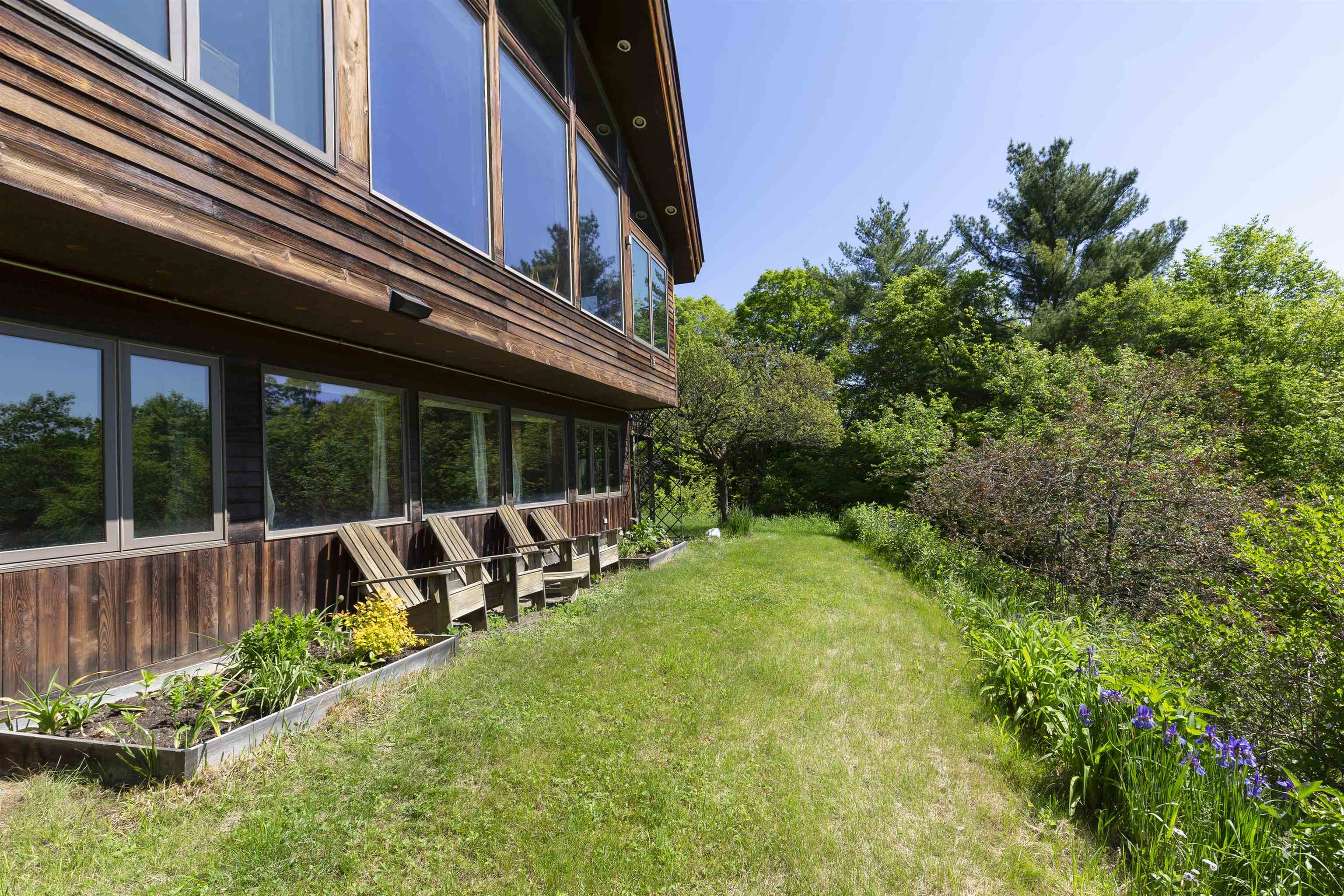 794 Sawnee Bean Road Thetford, VT 05075 - Photo 7 of 45