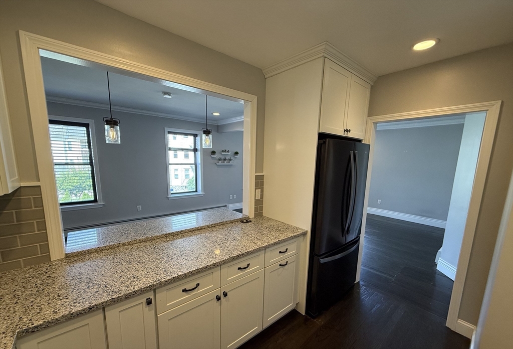 60 Florida Street, Unit 2 Boston, MA 02124 - Photo 5 of 21