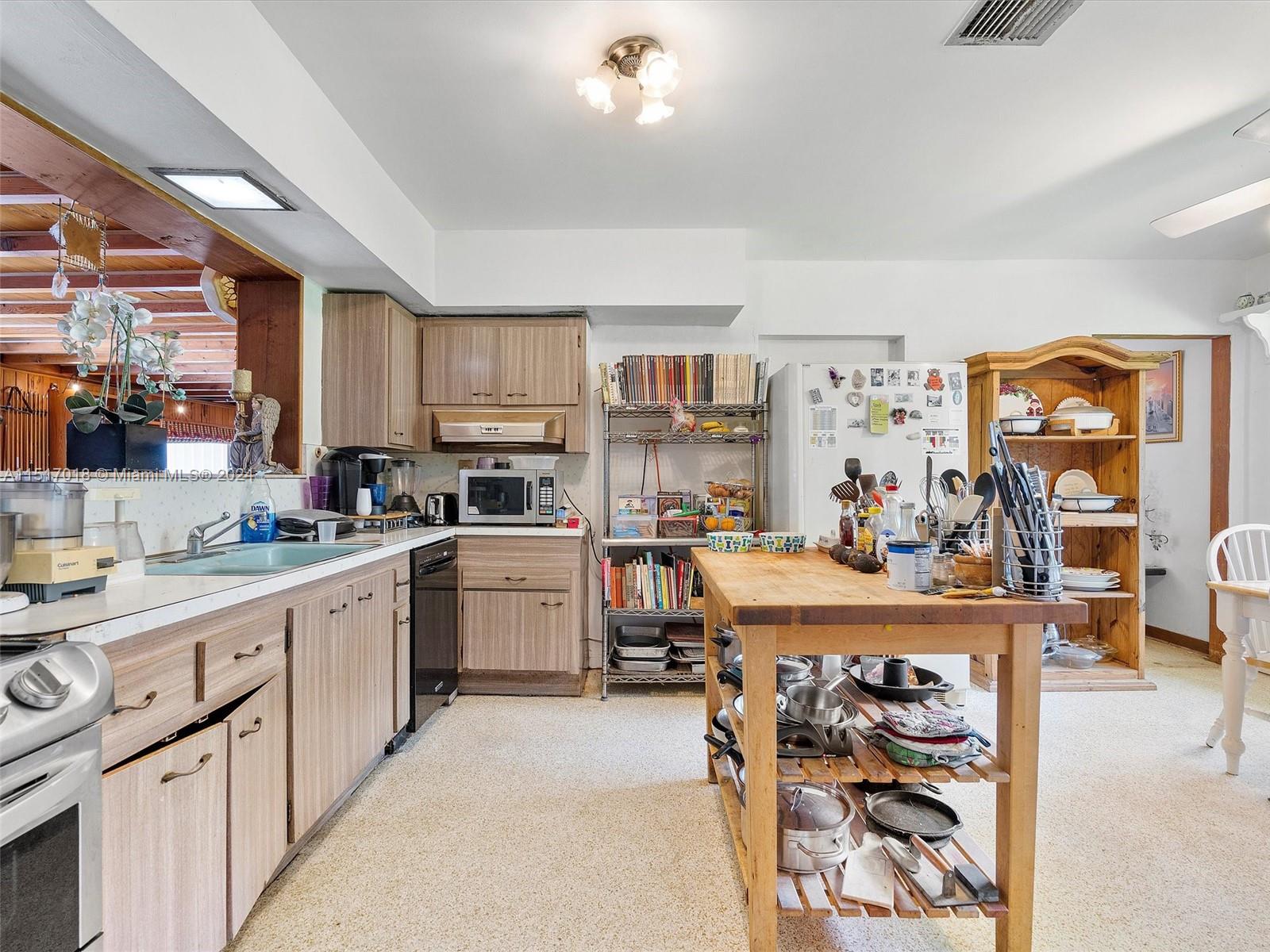 5901 Southwest 160th Avenue Southwest Ranches, FL 33331 - Photo 16 of 92