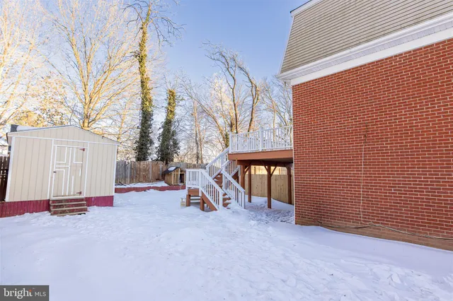 $610,000 | 122 Mayfair Drive Northeast, Leesburg, VA 20176