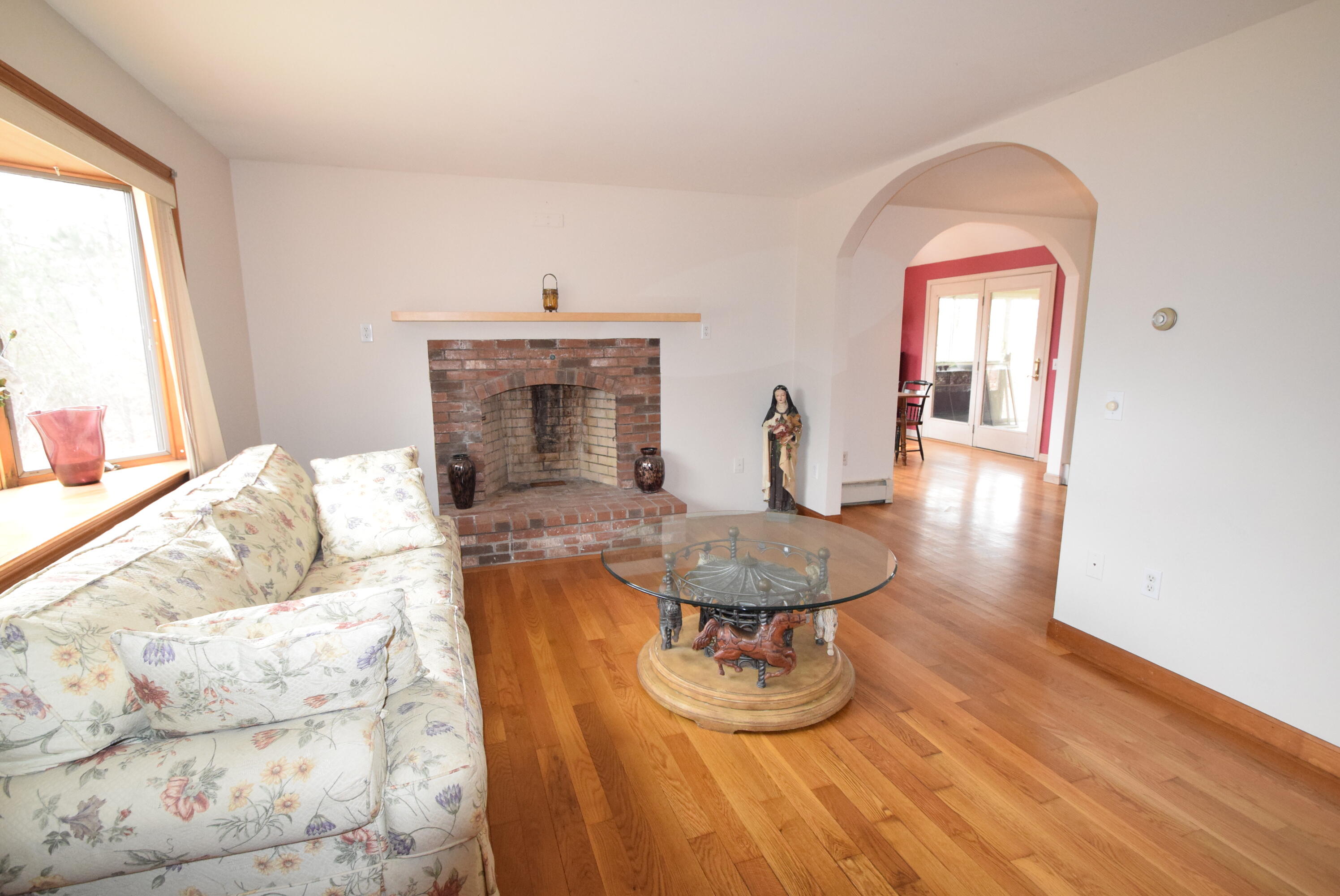 760 Harwich Road Brewster, MA 02631 - Photo 7 of 26 760Harwich LR1