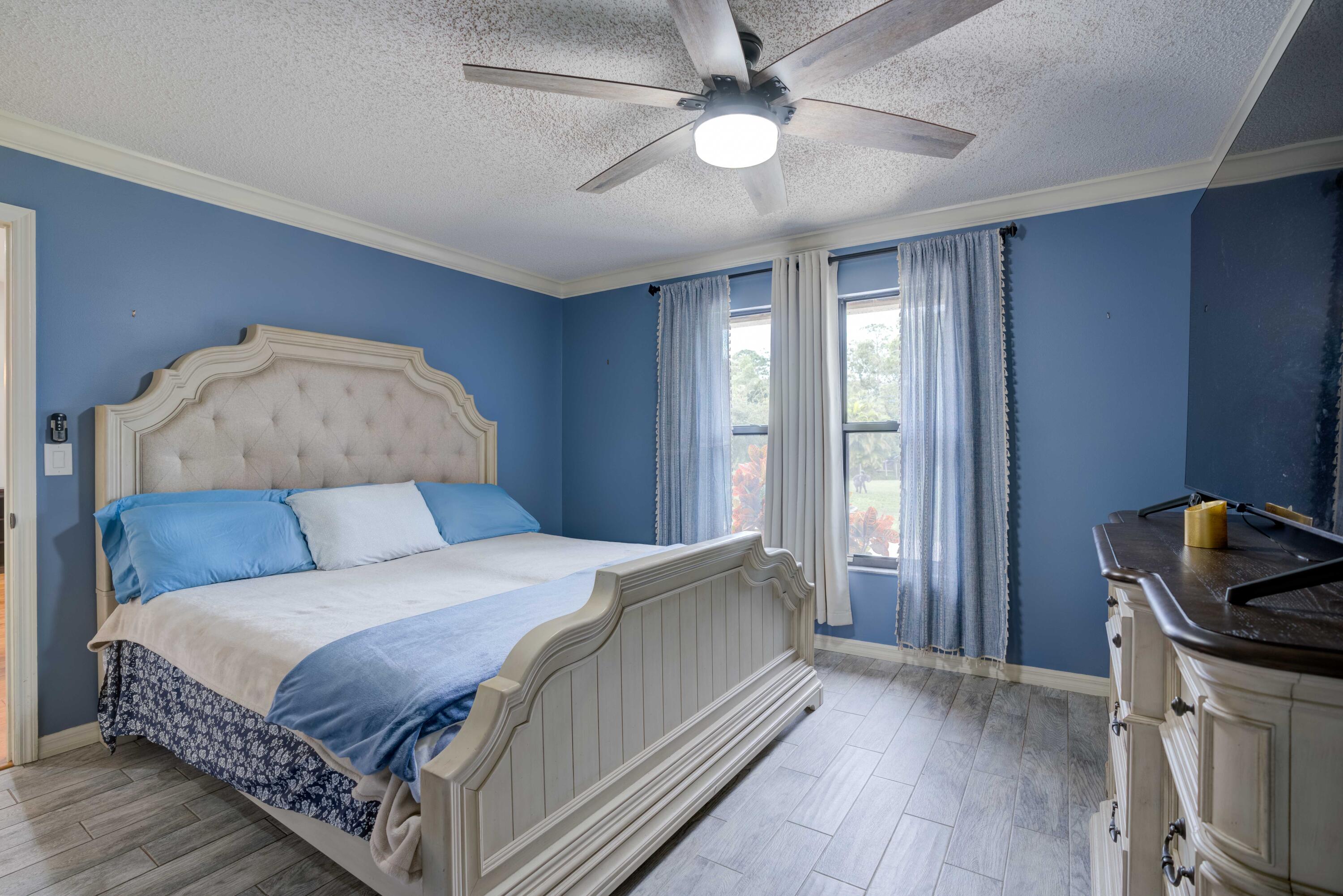 12448 154th Road North Jupiter, FL 33478 - Photo 41 of 66 Primary Bedroom