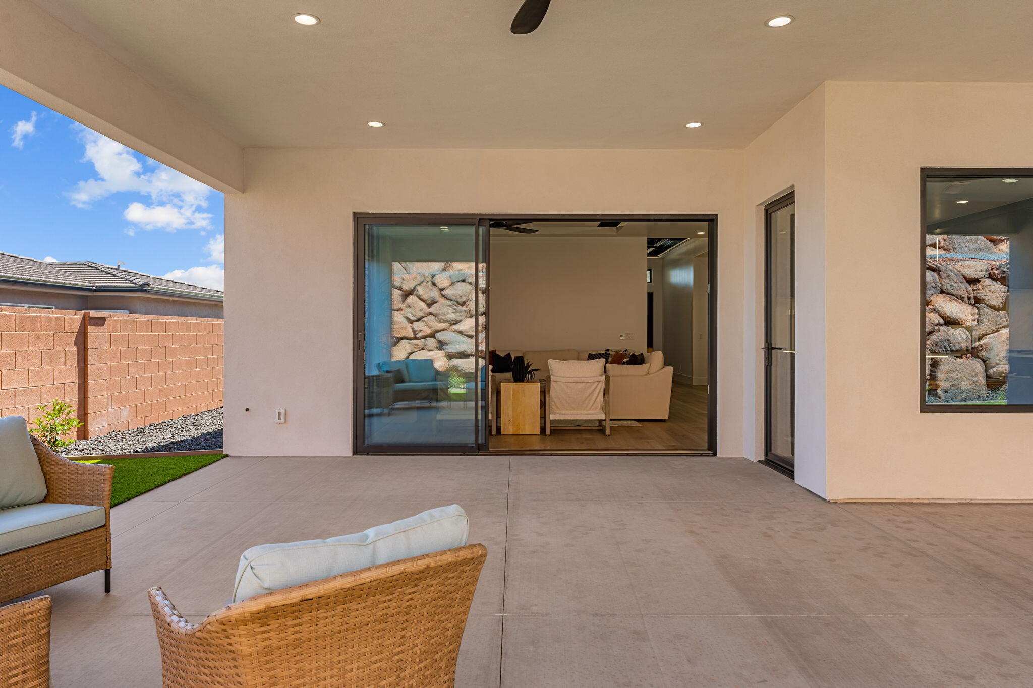 2885 East View Pointe Drive Washington, UT 84780 - Photo 74 of 99 Back Yard patio