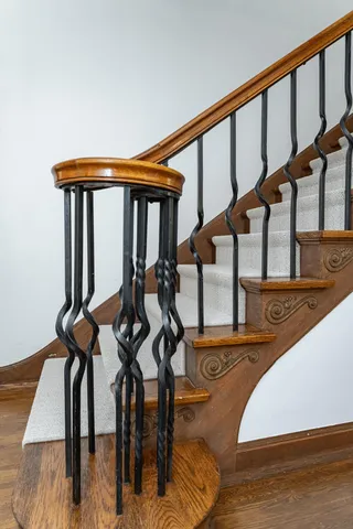 $2,150,000 | 925 6th Street Southwest, Rochester, MN 55902