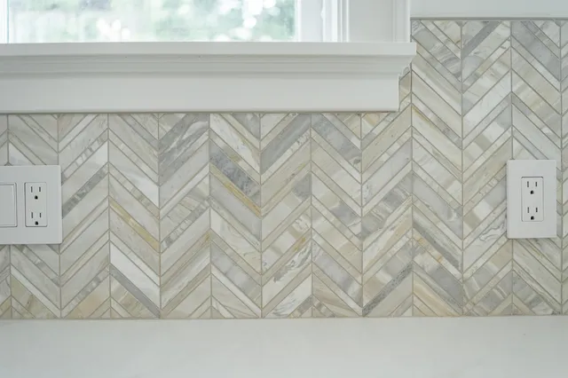 $2,150,000 | 925 6th Street Southwest, Rochester, MN 55902