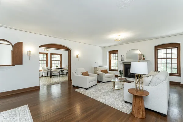 $2,099,900 | 925 6th Street Southwest, Rochester, MN 55902