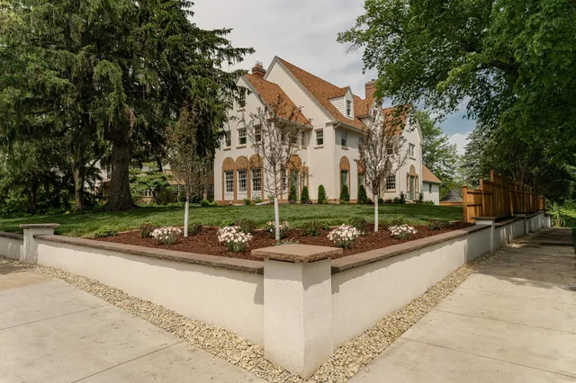 $2,150,000 | 925 6th Street Southwest, Rochester, MN 55902