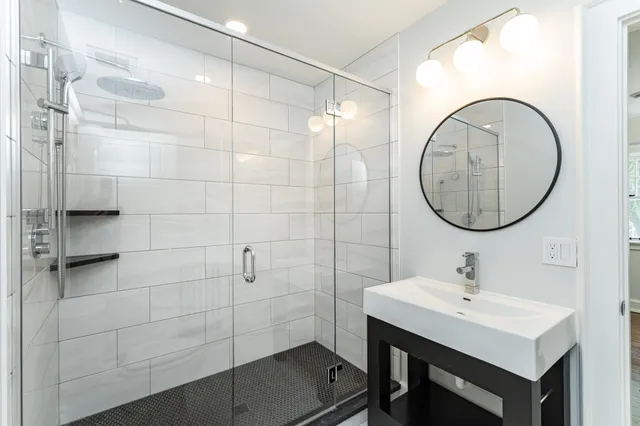 $2,150,000 | 925 6th Street Southwest, Rochester, MN 55902