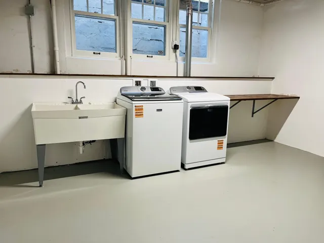 $2,150,000 | 925 6th Street Southwest, Rochester, MN 55902