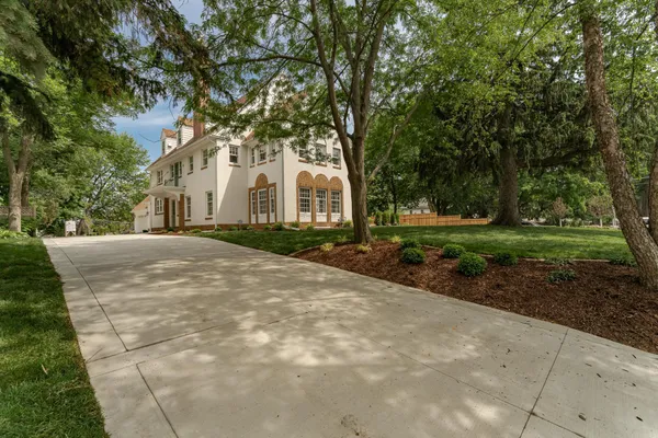 $2,099,900 | 925 6th Street Southwest, Rochester, MN 55902