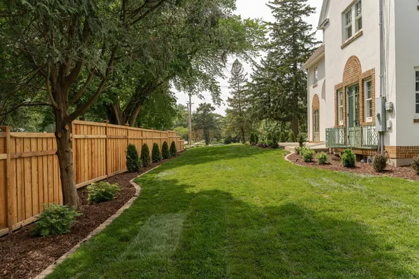 $2,099,900 | 925 6th Street Southwest, Rochester, MN 55902