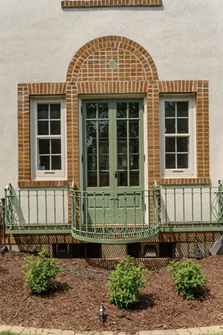 $2,150,000 | 925 6th Street Southwest, Rochester, MN 55902