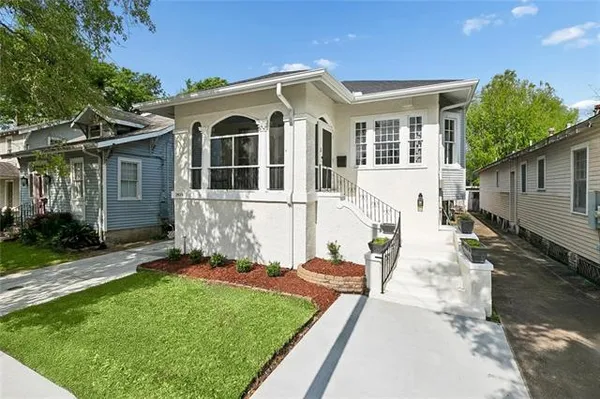 $6,000 | 2824 Calhoun Street, New Orleans, LA 70118