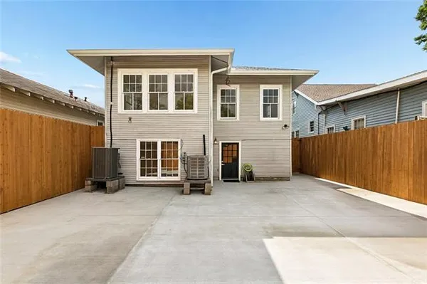 $6,000 | 2824 Calhoun Street, New Orleans, LA 70118