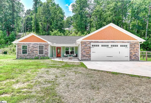 $370,000 | 115 Albert Street, Landrum, SC 29356