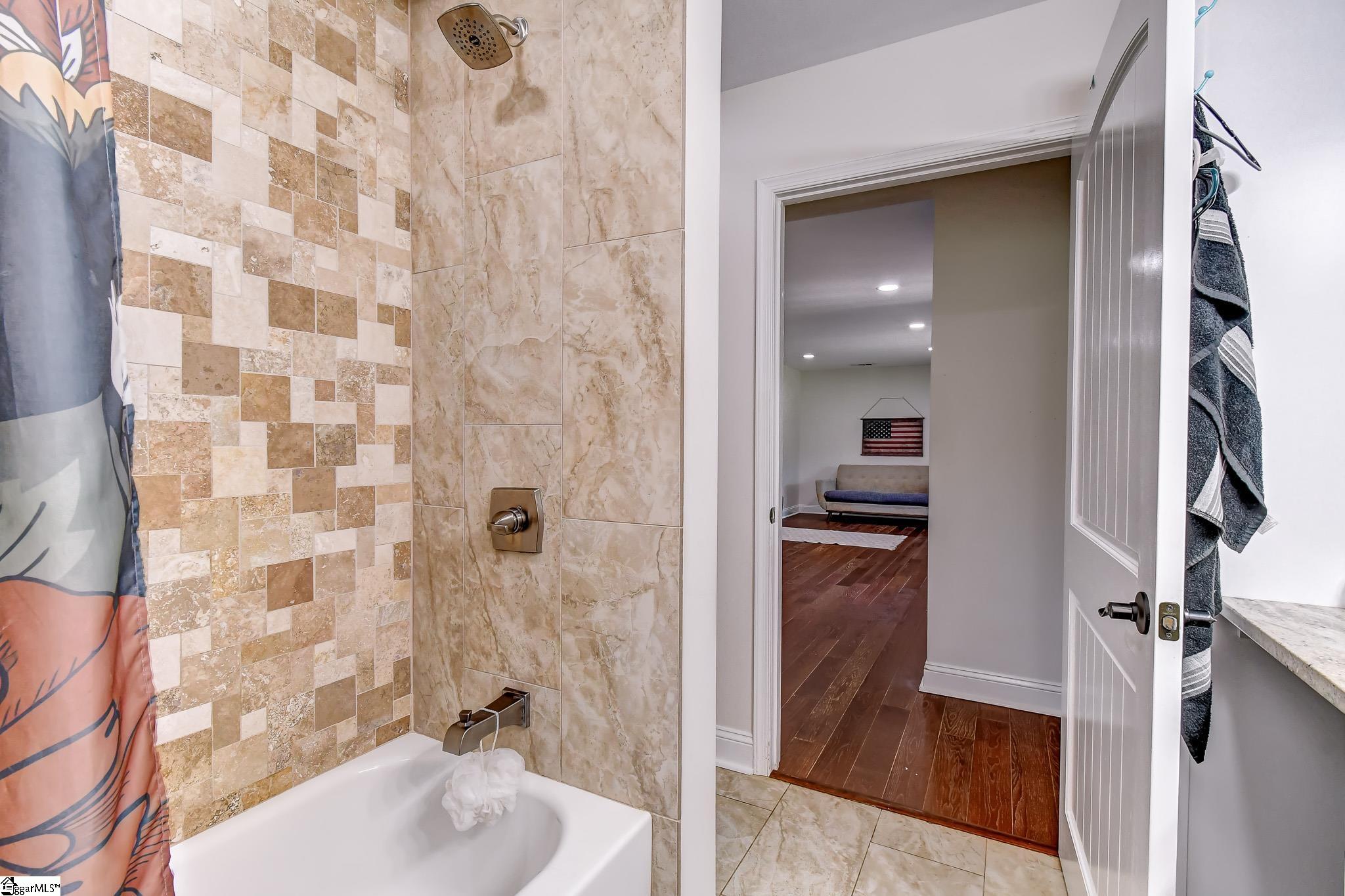 115 Albert Street Landrum, SC 29356 - Photo 20 of 37