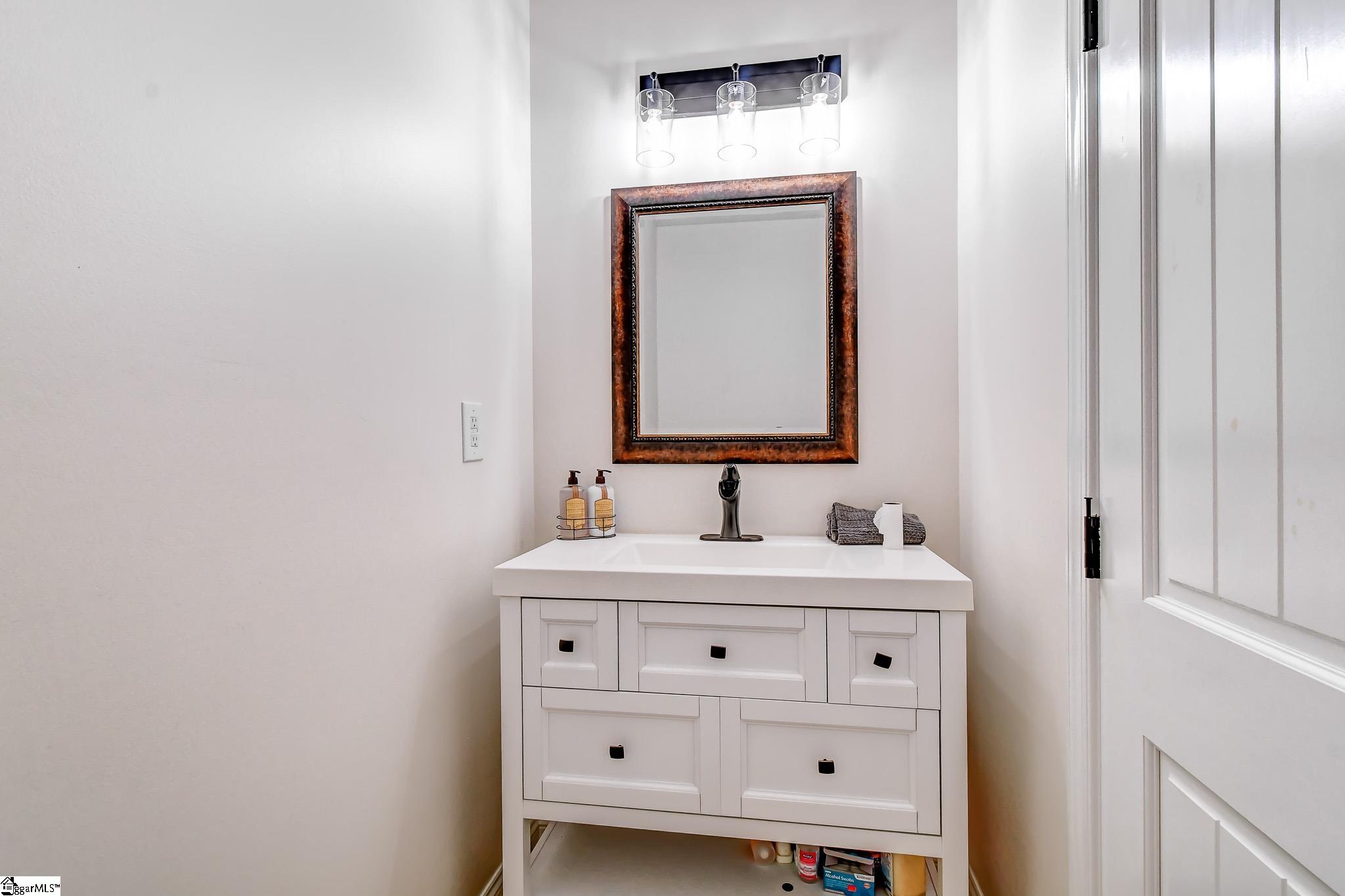 115 Albert Street Landrum, SC 29356 - Photo 23 of 37