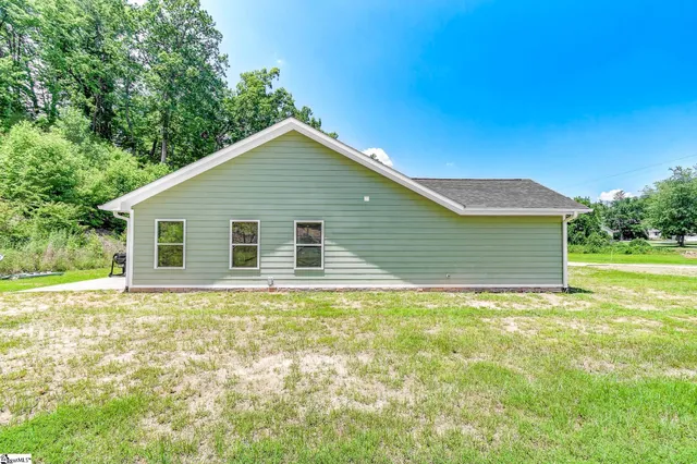 $375,000 | 115 Albert Street, Landrum, SC 29356