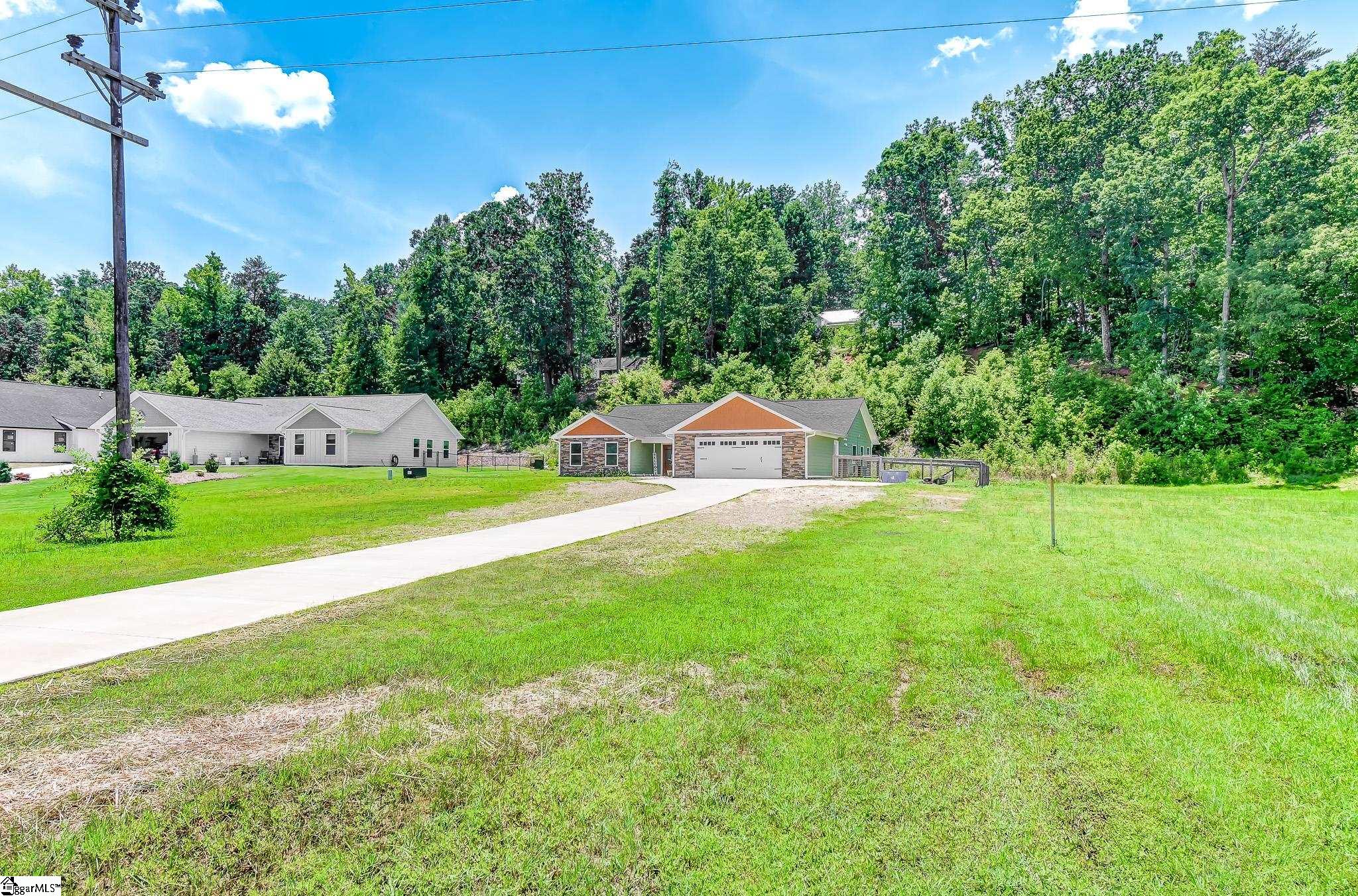 115 Albert Street Landrum, SC 29356 - Photo 32 of 37