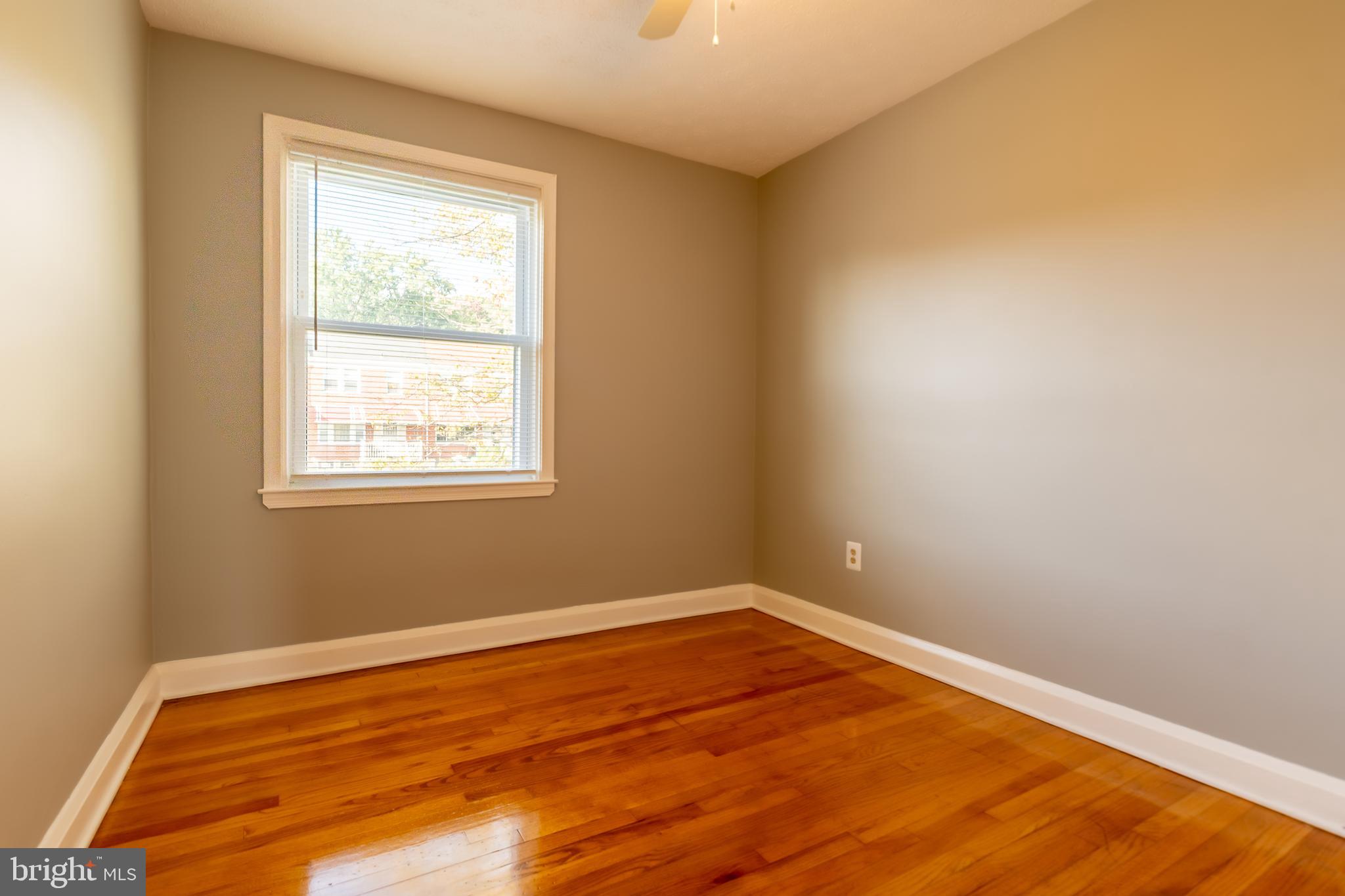 1609 Northbourne Road Baltimore, MD 21239 - Photo 14 of 33