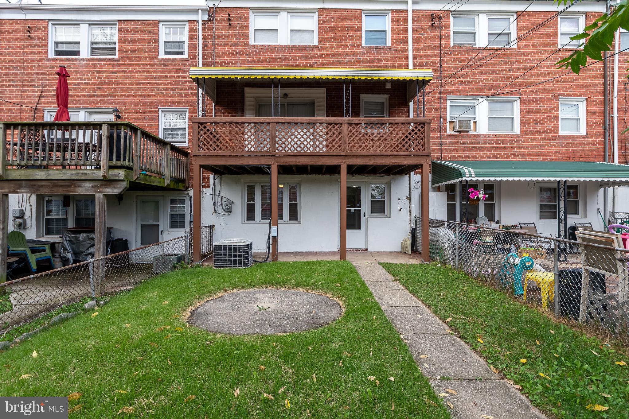 1609 Northbourne Road Baltimore, MD 21239 - Photo 31 of 33 Spacious fenced in back yard