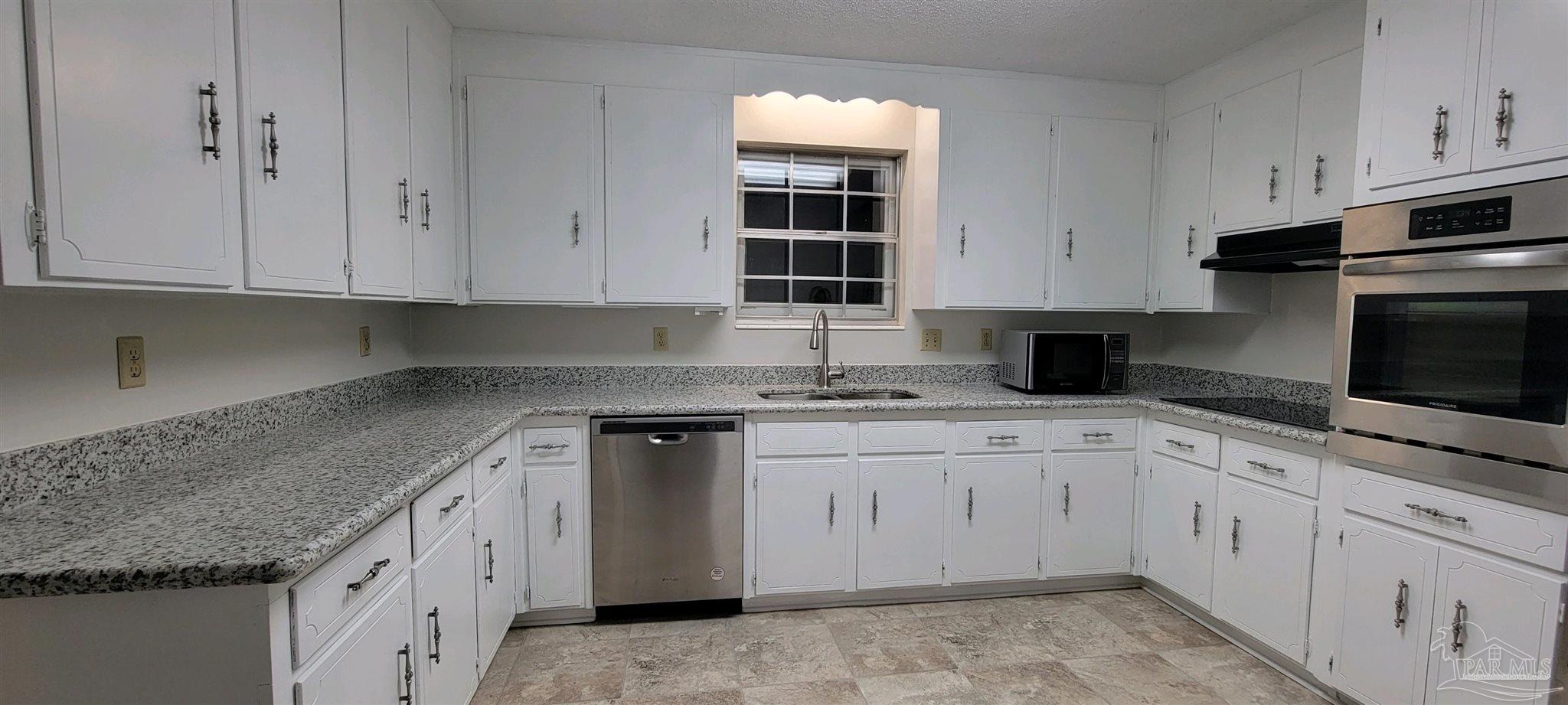 6135 Drexel Road Pensacola, FL 32504 - Photo 11 of 33 Gallery Image 11