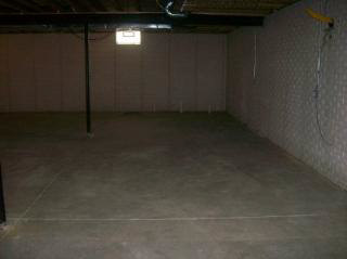 425 Ready Road Carleton, MI 48117 - Photo 12 of 12 651872-11.JPG
