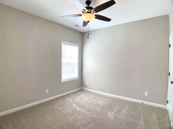 $2,000 | 413 Ayden Lane, Clarksville, TN 37042