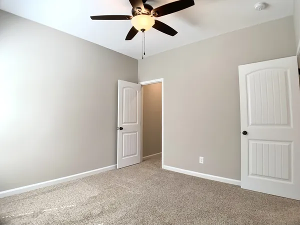 $2,000 | 413 Ayden Lane, Clarksville, TN 37042