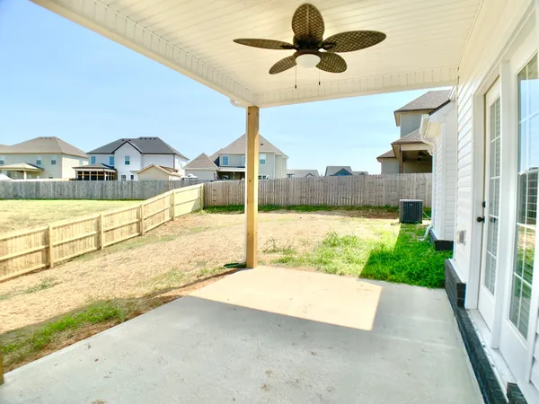 $2,000 | 413 Ayden Lane, Clarksville, TN 37042