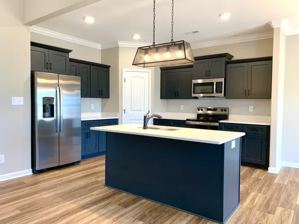 $2,000 | 413 Ayden Lane, Clarksville, TN 37042