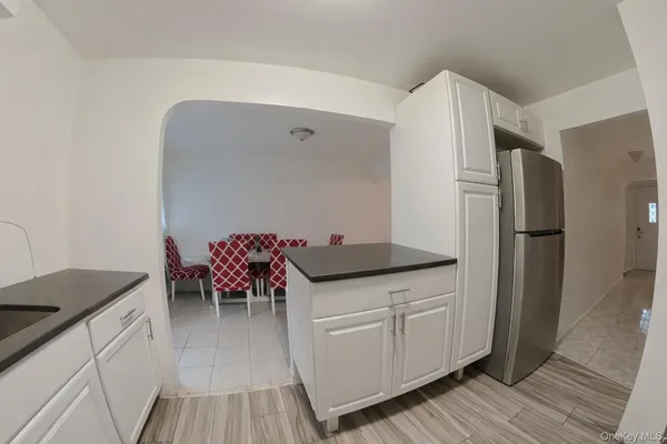 $779,000 | 3014 Matthews Avenue | Olinville