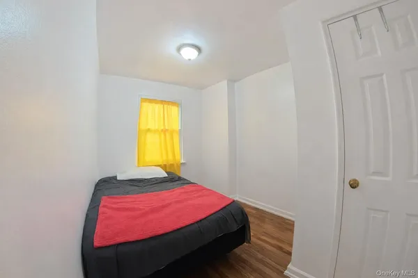 $779,000 | 3014 Matthews Avenue | Olinville