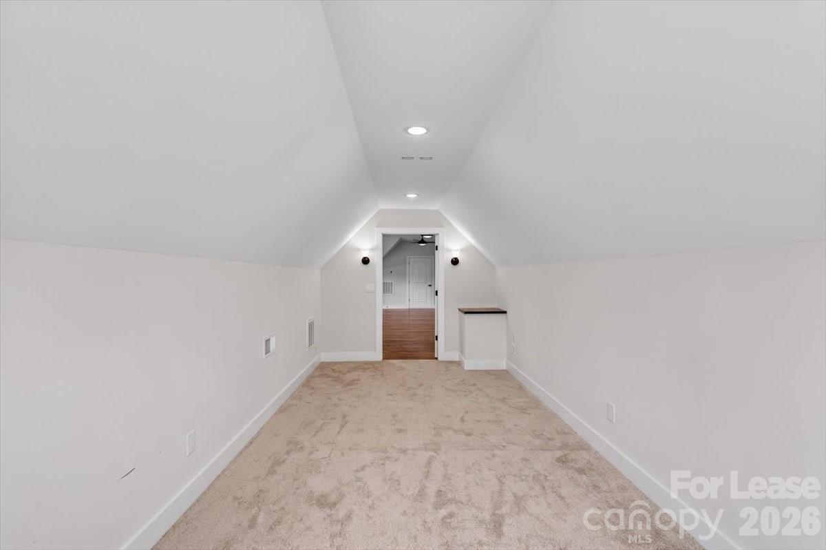 5201 Valley Stream Road Charlotte, NC 28209 - Photo 8 of 47