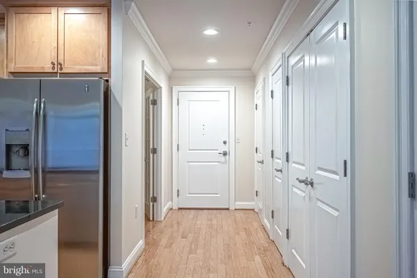 $4,200 | 3625 10th Street North, Unit 211, Arlington, VA 22201