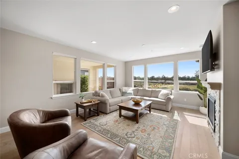 $1,250,000 | 1471 Via Vista, Nipomo, CA 93444