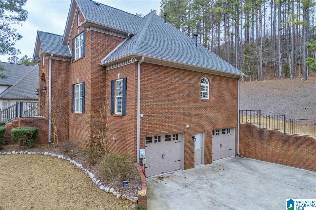 441 Weatherly Club Drive Pelham, AL 35124 - Photo 4 of 37