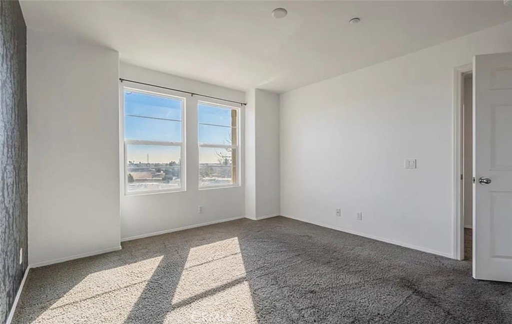 955 South Bluff Road Montebello, CA 90640 - Photo 13 of 23