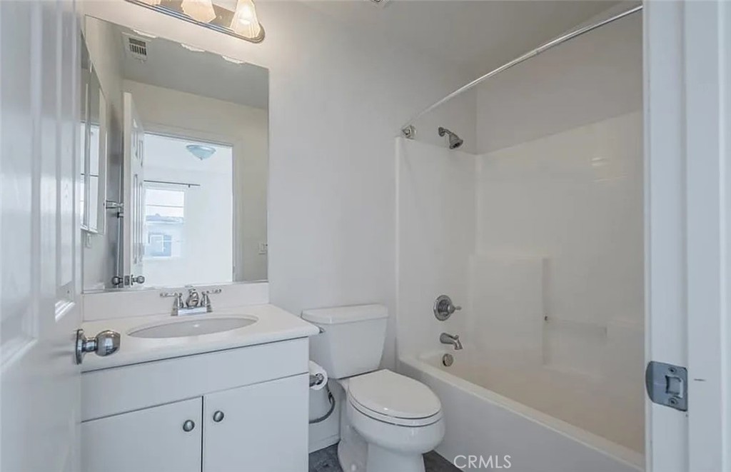 955 South Bluff Road Montebello, CA 90640 - Photo 19 of 23