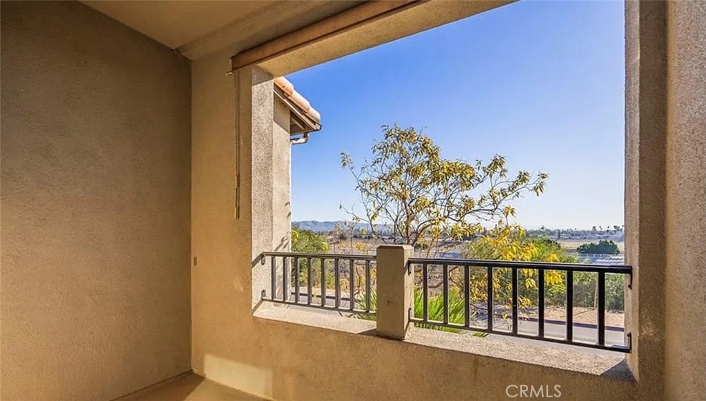 955 South Bluff Road Montebello, CA 90640 - Photo 10 of 23